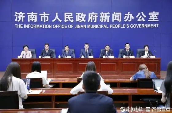 2024—2025供暖季，濟(jì)南地?zé)崮芄┡娣e約300萬(wàn)平方米